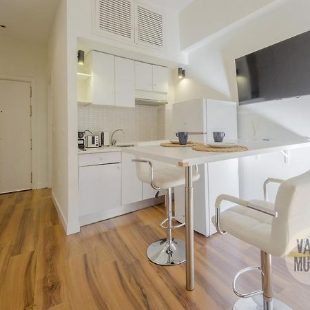 Downtown Apt 1Hab Para 4Pax En La Plaza De Chueca Мадрид Екстер'єр фото